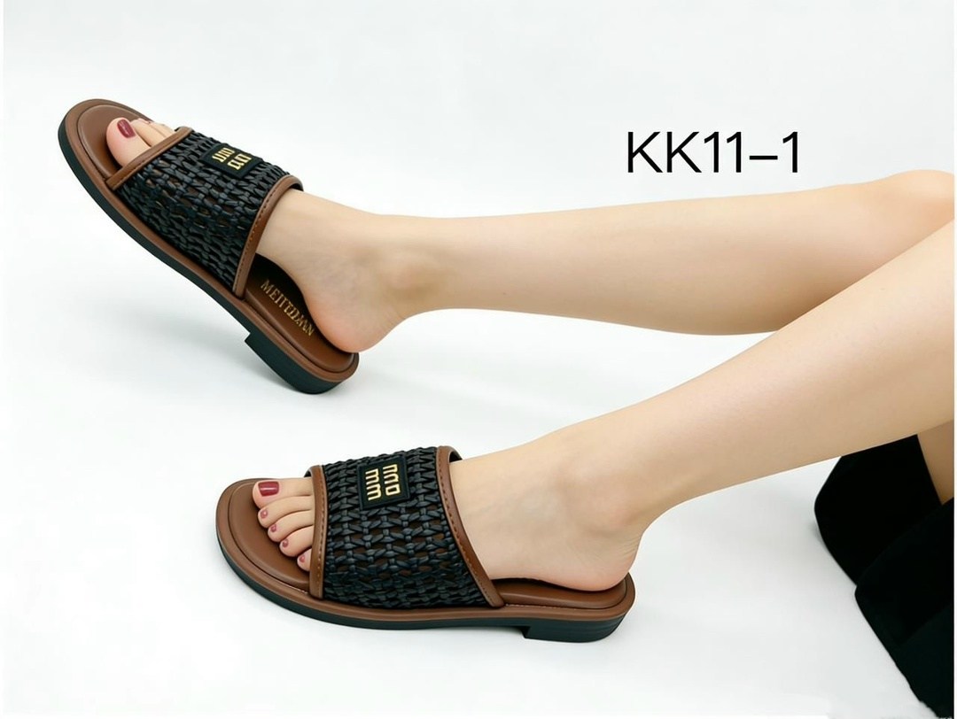 женские шлепанцы,шлепки женские,, женская,женские тапки