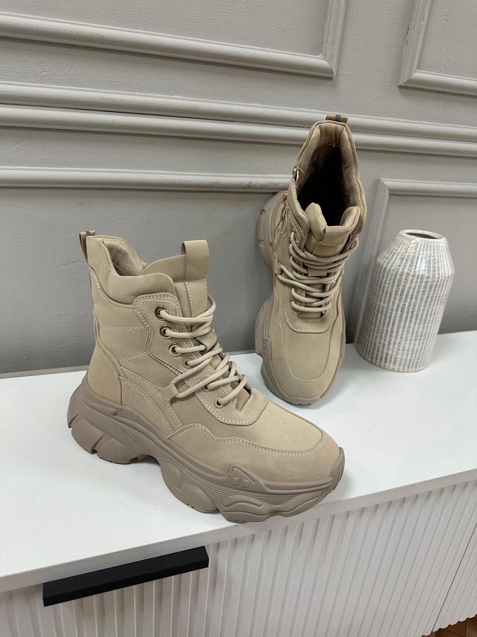 зимние кроссовки женские,,женские кроссовки,кроссовки женские зимние на высокой подошве черные,теплые кроссовки