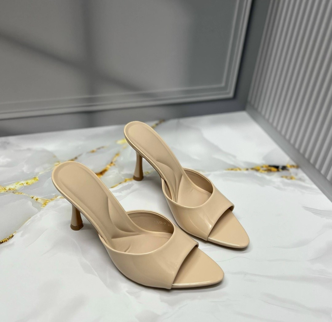 ,женские босоножки,босоножки на каблуках,босоножки бежевые,босоножки на шпильках