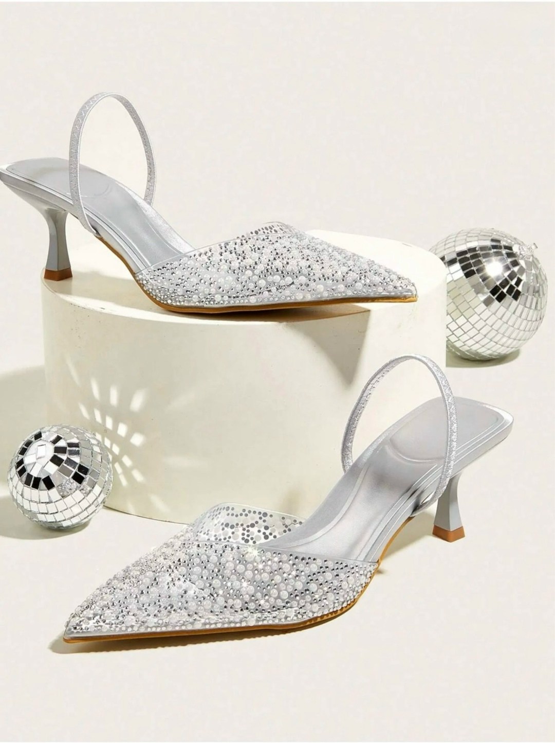 ,туфли серебристые,туфли-лодочки juliana с острым носком, украшенные жемчугом miss diva, серебро,серебряные босоножки,серебристые босоножки