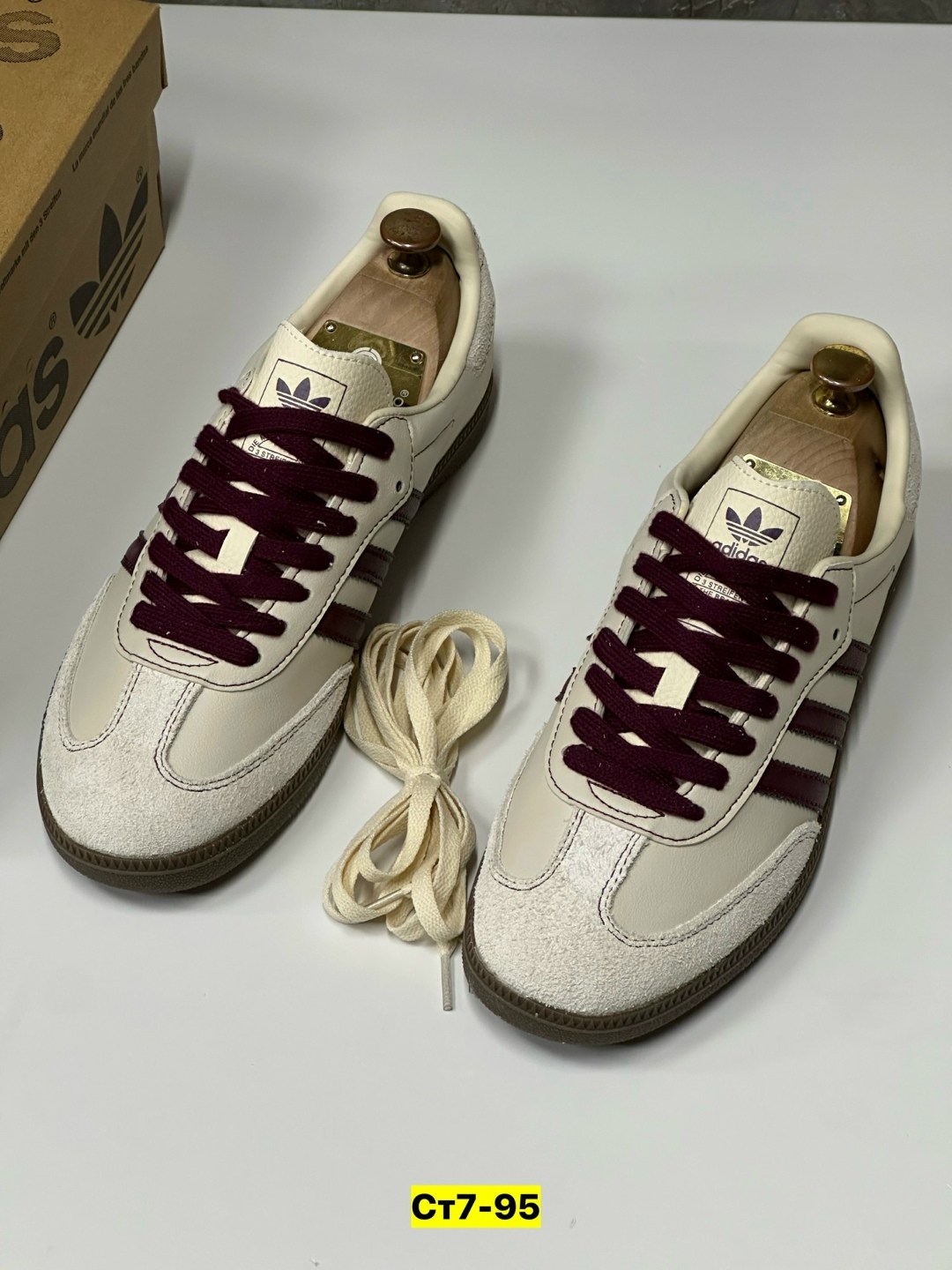 кроссовки adidas samba,кроссовки adidas,,кроссовки adidas spezial,кроссовки adidas samba og