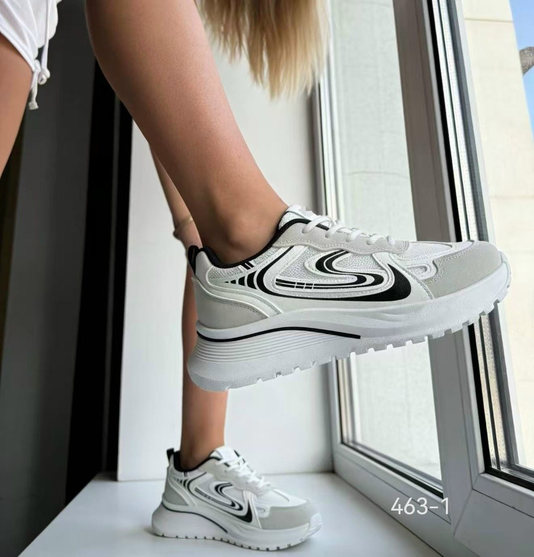 кроссовки женские,женские массивные кроссовки,массивные кроссовки,кроссовки модные,кроссовки женские модные