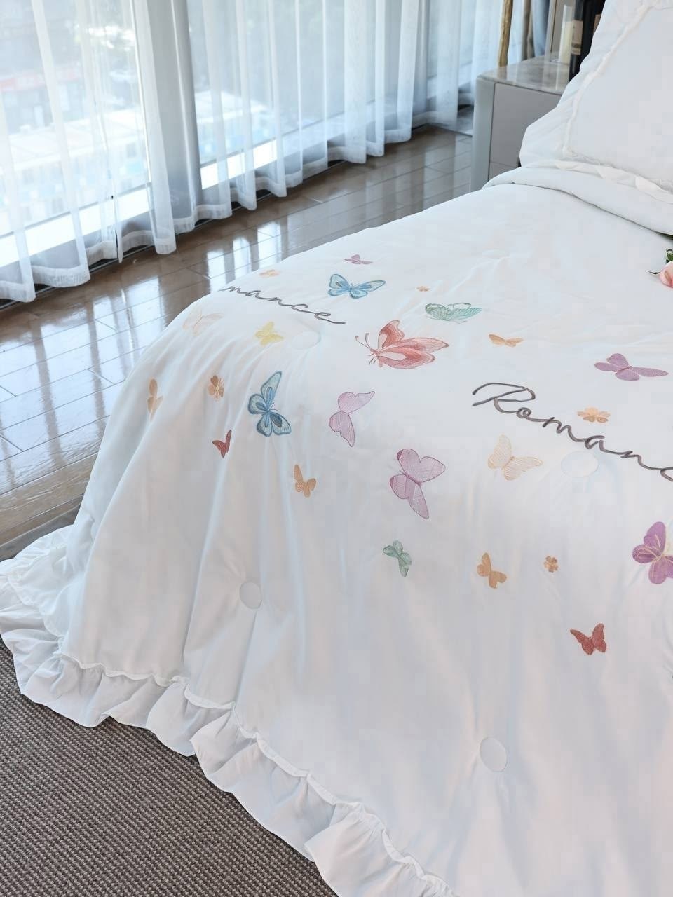 постельное белье евро с вышивкой,комплект постельного белья,комплект постельного белье евро,комплект постельного белья евро сатин с вышивкой,постельного белья