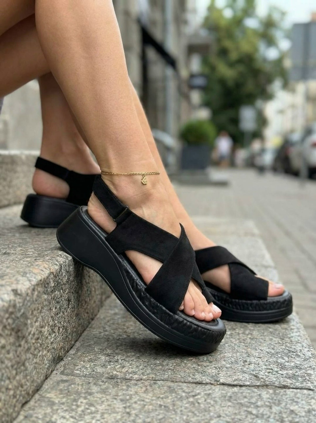 стильные босоножки,босоножки на платформе,босоножки женские,,замшевые босоножки