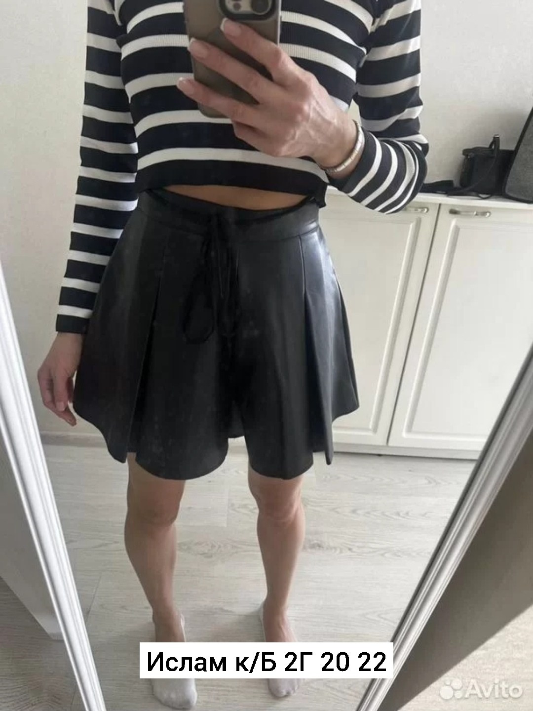 юбка кожаная в складку,юбка кожаная,юбка,короткая кожаная юбка,юбка кожаная женская