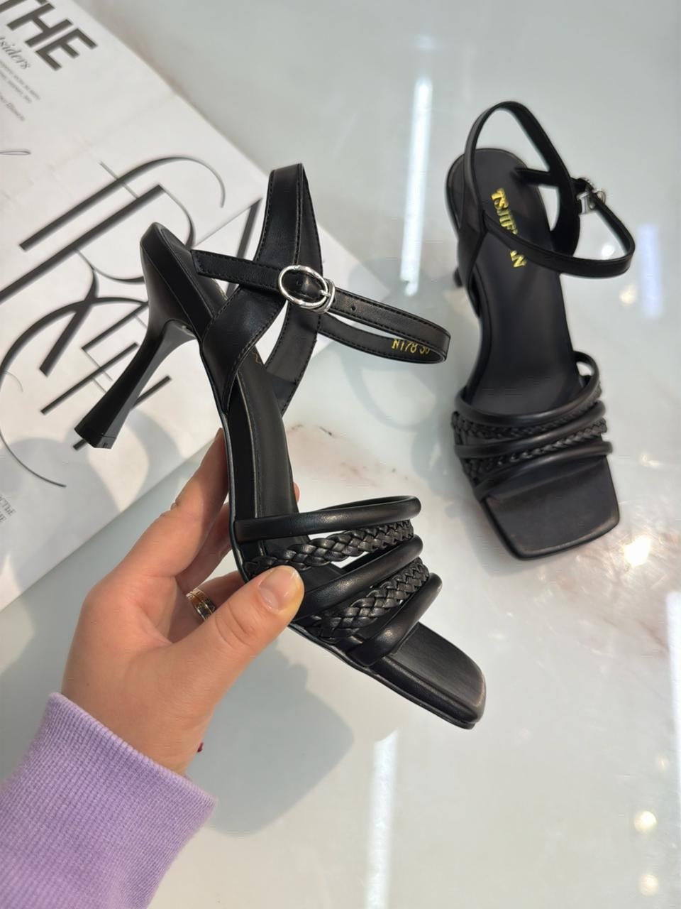 босоножки женские,бежевые босоножки,босоножки на каблуках,стильные босоножки,модные босоножки