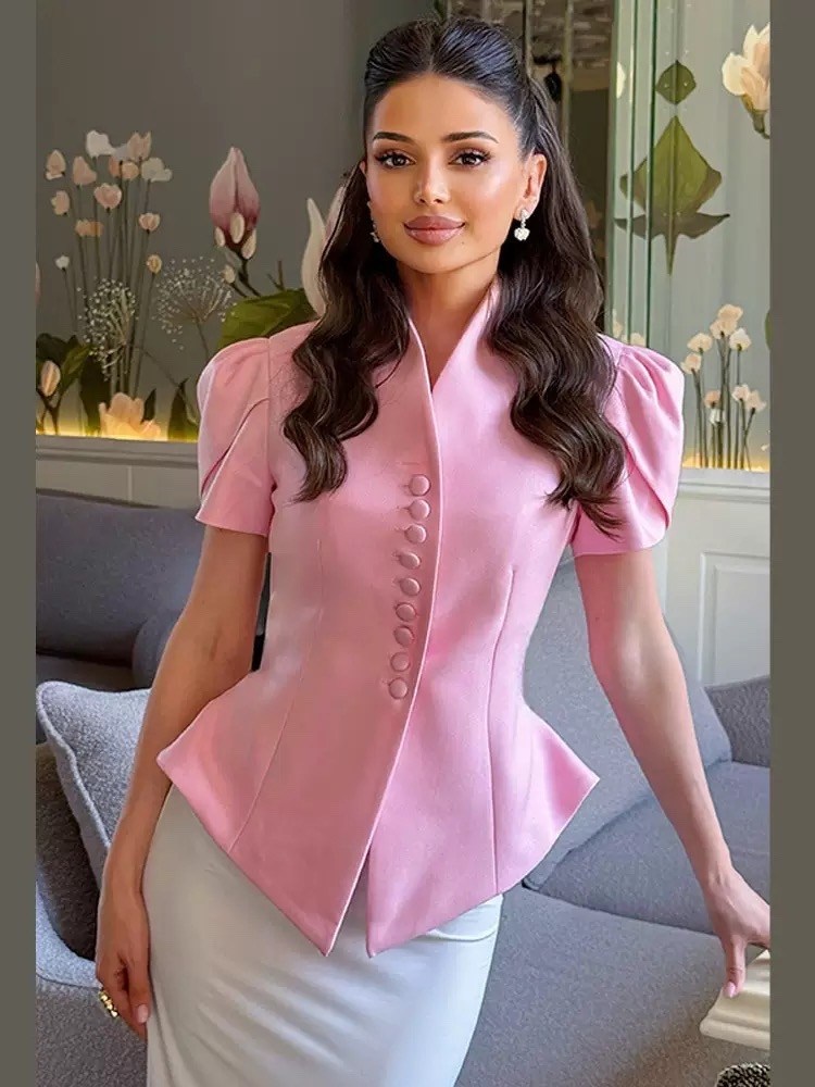 пиджак приталенный с коротким рукавом и баской mm dream collection,элегантный костюмный пиджак с коротким рукавом и баской,пиджак женский с короткими рукавами,блузка элегантная,стильная блуза