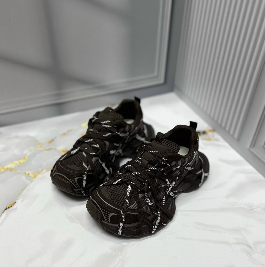 кроссовки 3xl extreme lace массивные на шнуровке balenciaga,кроссовки женские balenciaga,balenciaga кроссовки,кроссовки balenciaga 3 xl,кроссовки balenciaga 3xl