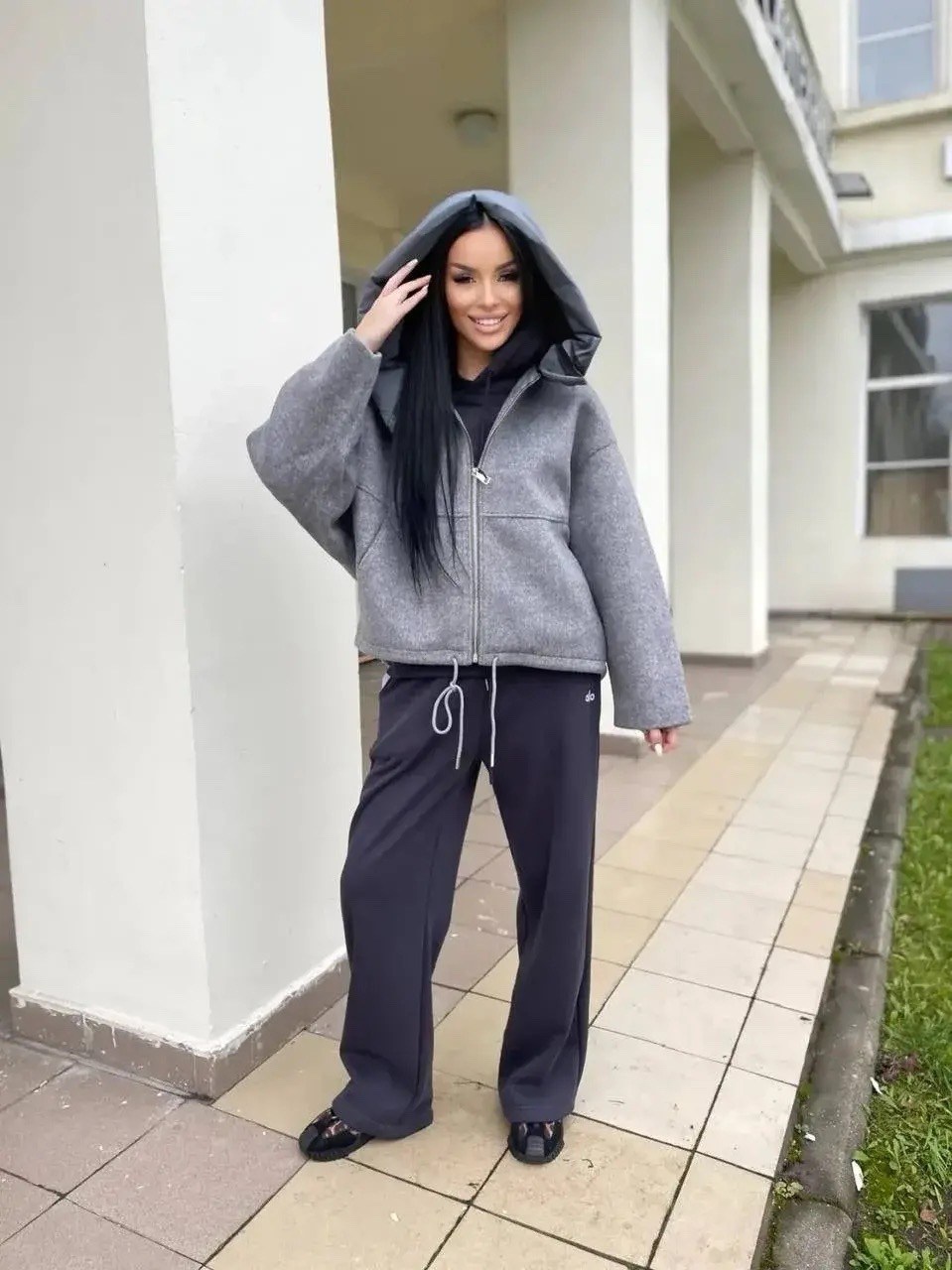 утепленная куртка бомбер оверсайз с капюшоном ronatali цвет серый,куртка,утепленная куртка бомбер пальто оверсайз с капюшоном весна ronatali,женская куртка,оверсайз толстовка