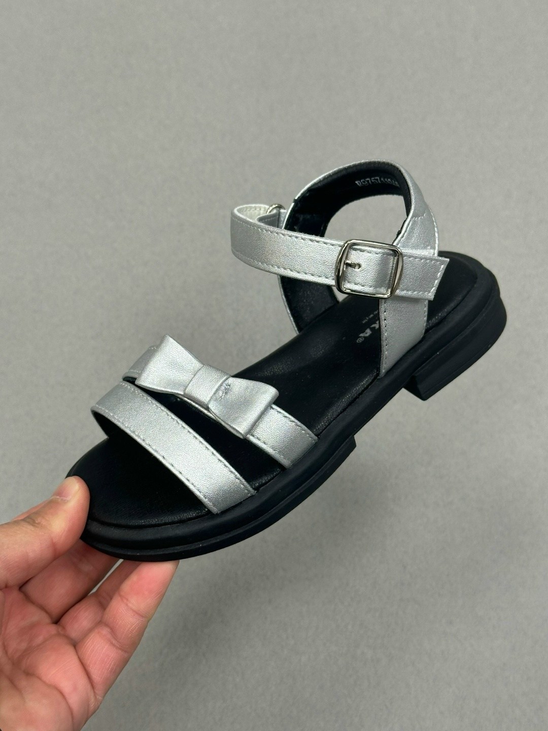 сандалии для девочек,сандалии,босоножки открытые,босоножки для девочек,детские сандалии