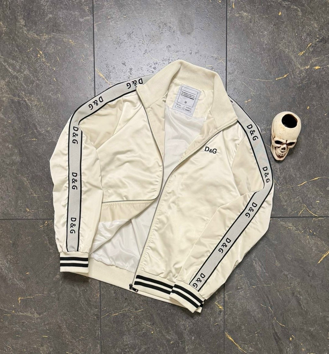 куртка бомбер,повседневная куртка,мужская куртка бомбер,куртка бежевая,куртка модная