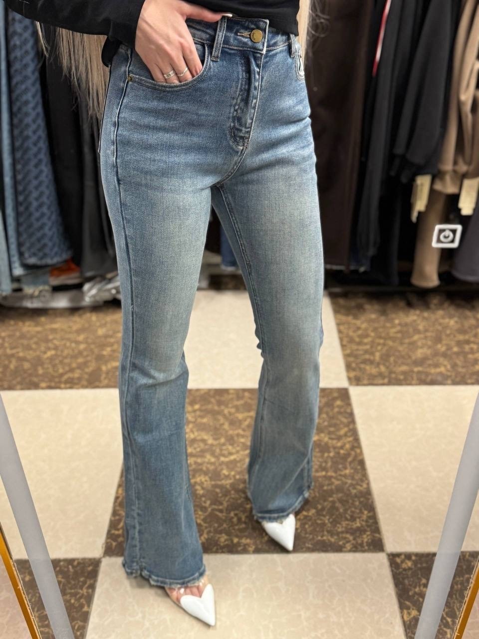 джинсы клеш с высокой посадкой glanada,джинсы женские клёш,джинсы женские клеш от колена,джинсы клеш,джинсы женские