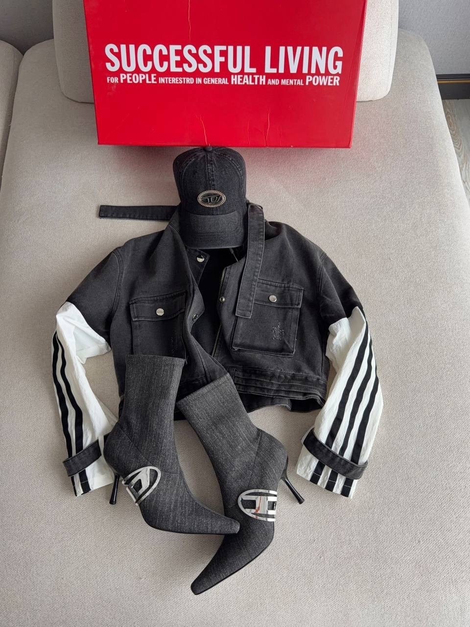 куртка джинсовая,женская джинсовая куртка,куртка стильная,джинсовая куртка heron preston,джинсовая куртка свободная