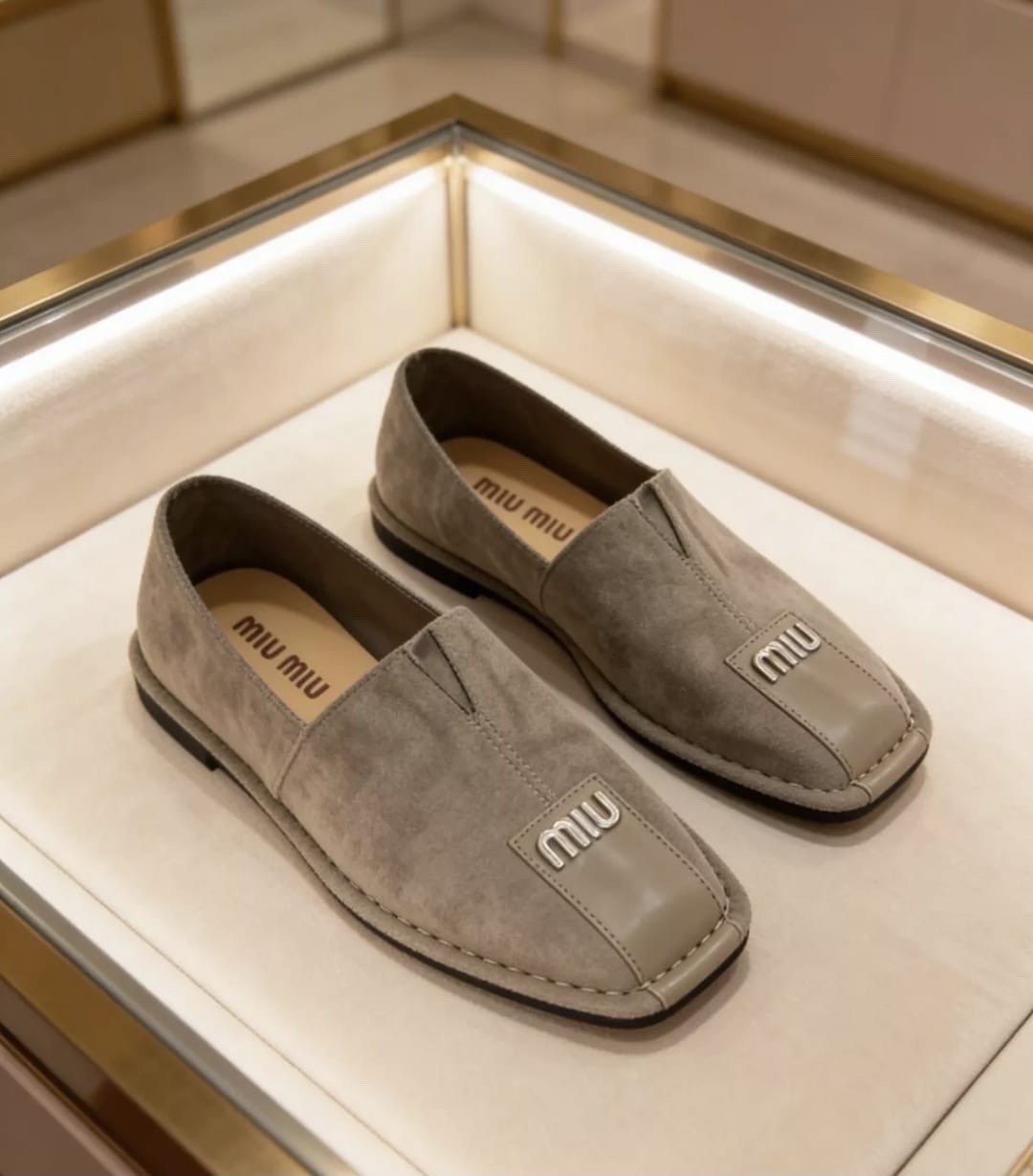 лоферы miu miu,,лоферы miu miu velvet loafers,замшевые лоферы,лоферы miu miu арт лф48