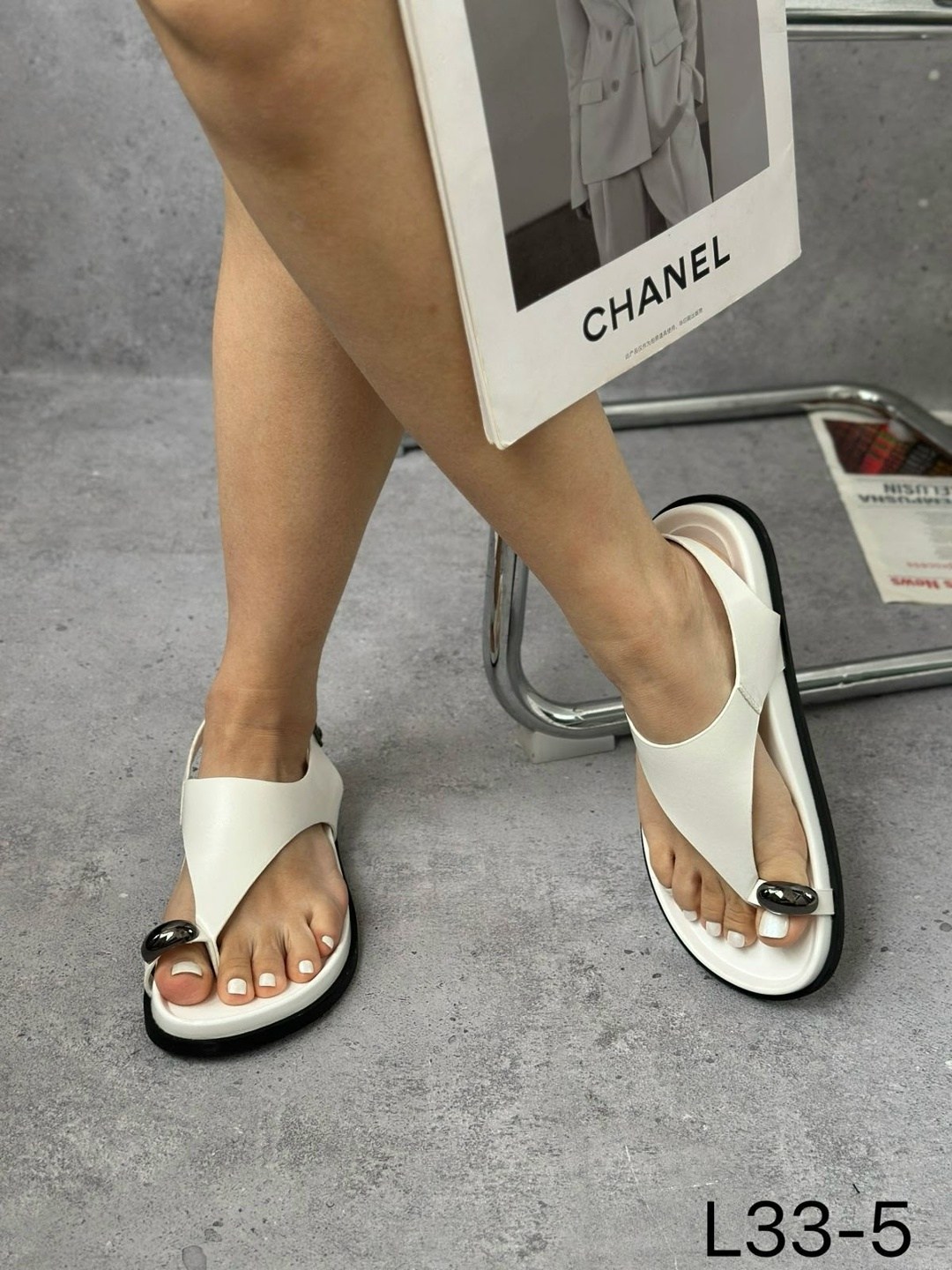 шлепанцы женские,,женские сандалии,женские босоножки,белые шлепанцы