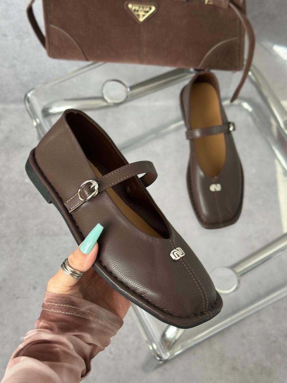 ,замшевые балетки,женские балетки,женская ,женские замшевые балетки с квадратным носом the row коричневые