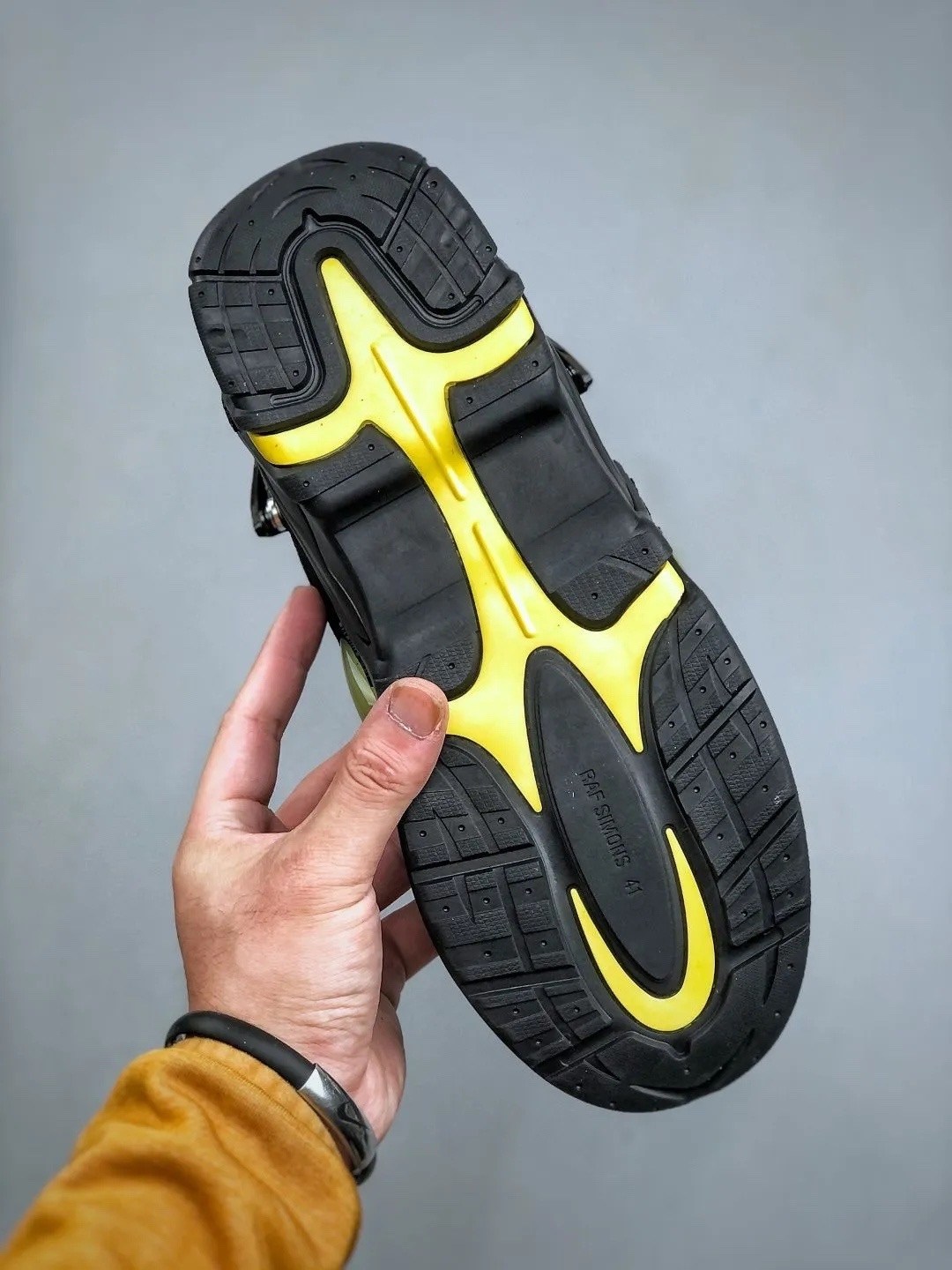 кроссовки raf simons cylon-21 черный,кроссовки raf simons cylon-21,кроссовки raf simons cylon 21 black,raf simons низкие кроссовки,кроссовки cyclon-21 raf simons черный