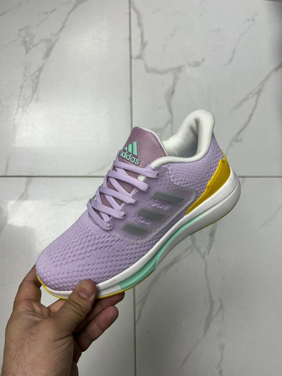 кроссовки adidas,кроссовки женские adidas,кроссовки женские дышащие адидас,кроссовки,