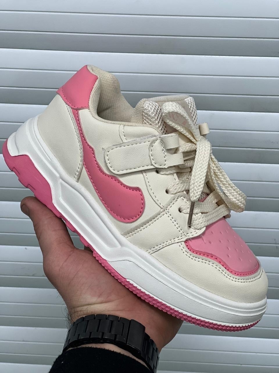 детские кроссовки,детская ,,весенние кроссовки,кроссовки bessky