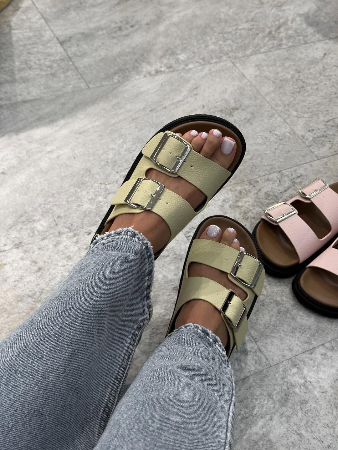 ,женские сандалии,модные сандалии,сандалии,женские босоножки