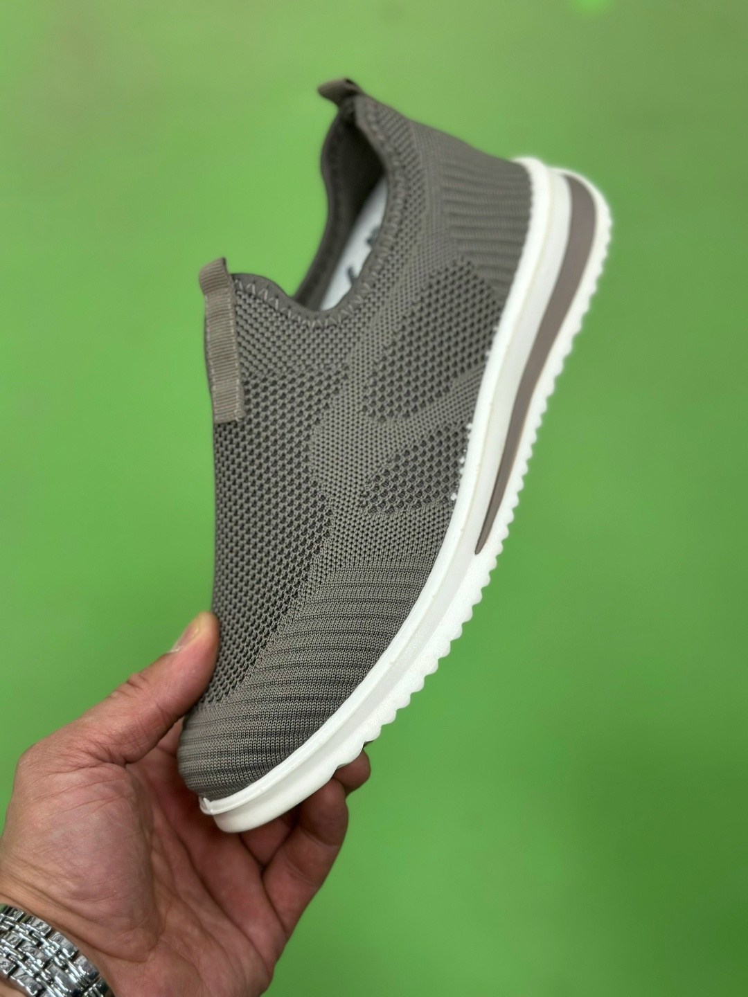 ,кроссовка мужской,обуви,кроссовки женскиe,мужские кроссовки