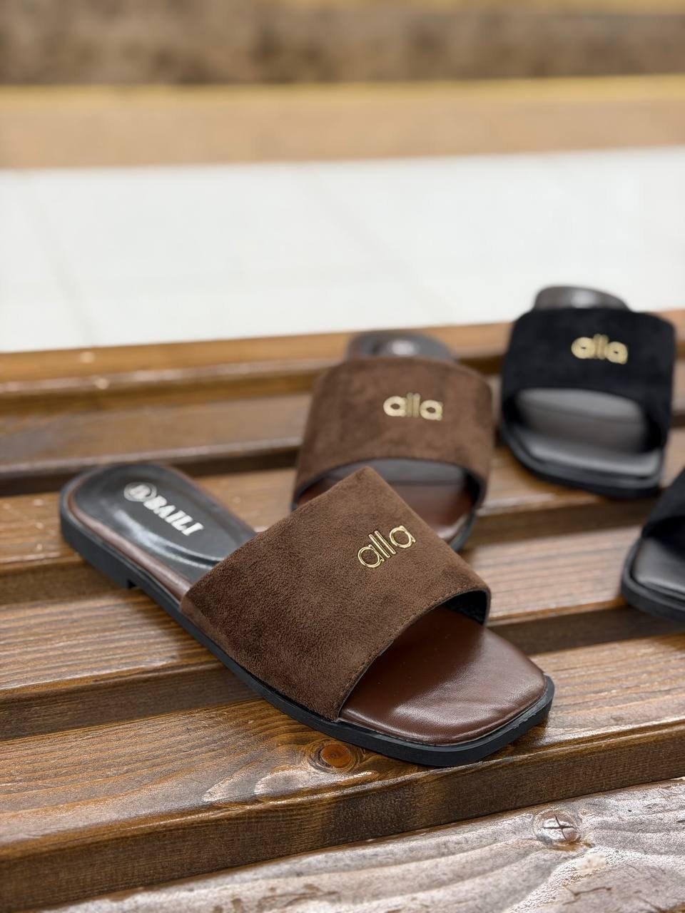 ,тапочки для дома женские,шлепанцы женские,женские шлепки,тапочки модные