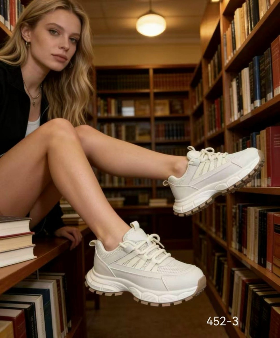 кроссовки женские,женские массивные кроссовки,массивные кроссовки,кроссовки модные,кроссовки женские модные