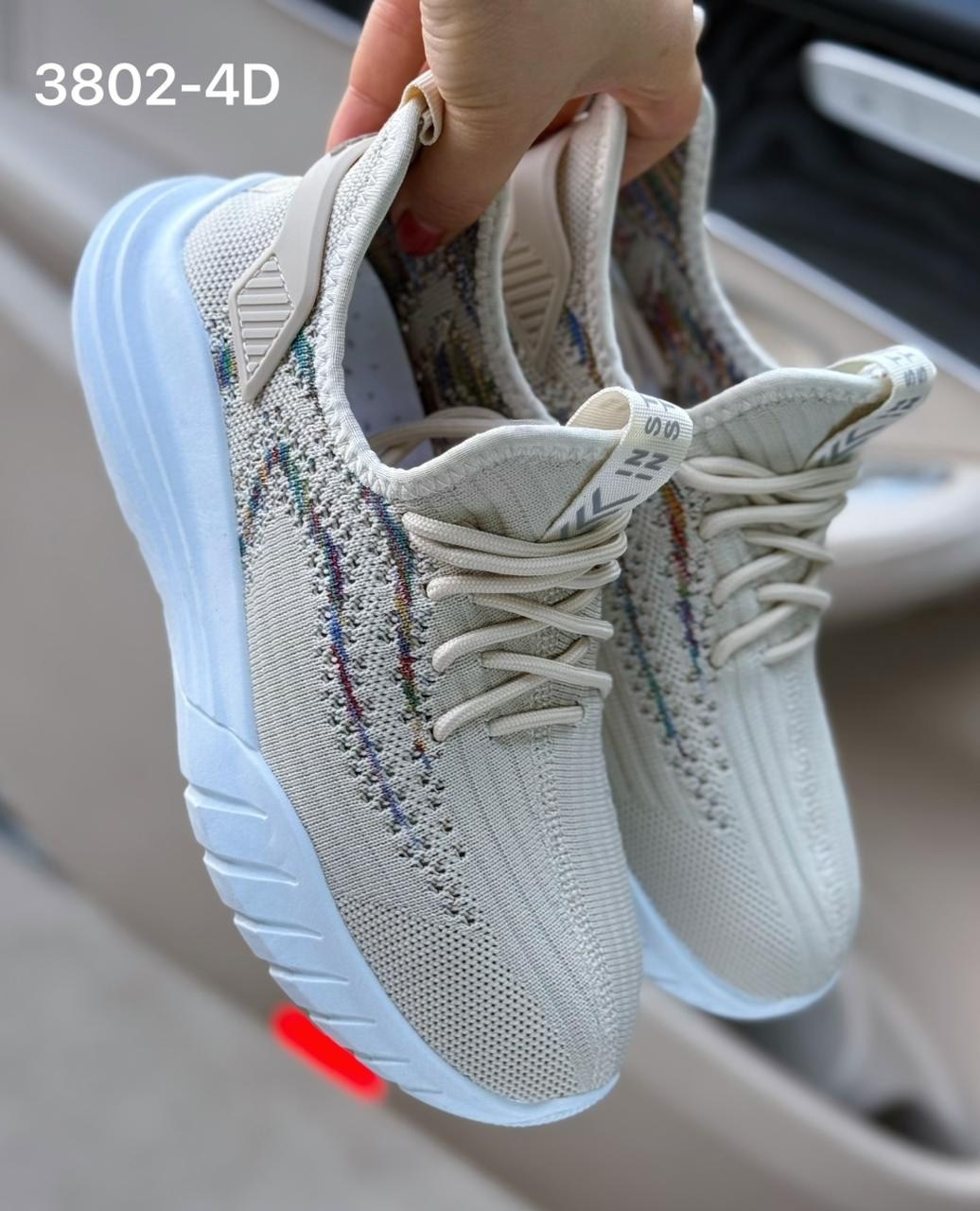 кроссовки,женские кроссовки,, спортивная,кроссовка