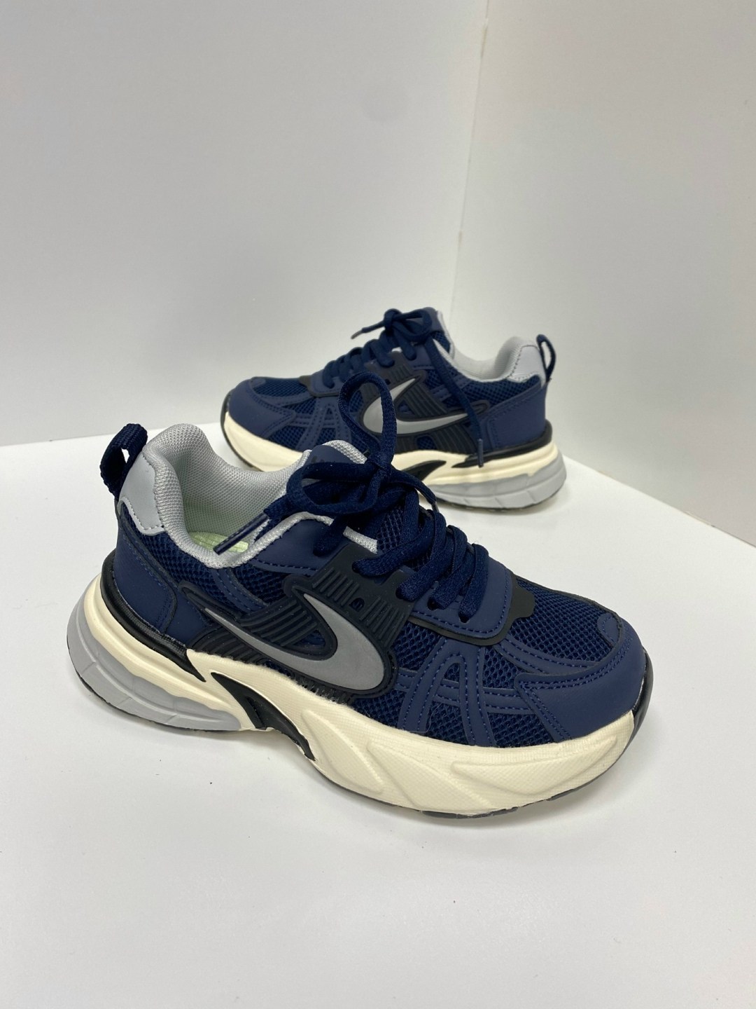 кроссовки nike,кроссовки nike v 2 k run,кроссовки,кроссовка,женские кроссовки