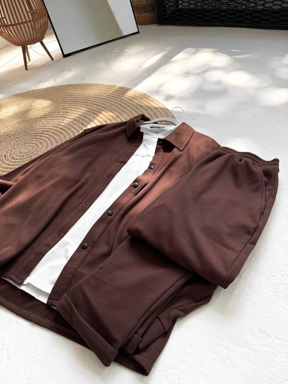 коричневая рубашка,рубашка кэжуал,мужская мода,вельветовая рубашка,рубашка женская