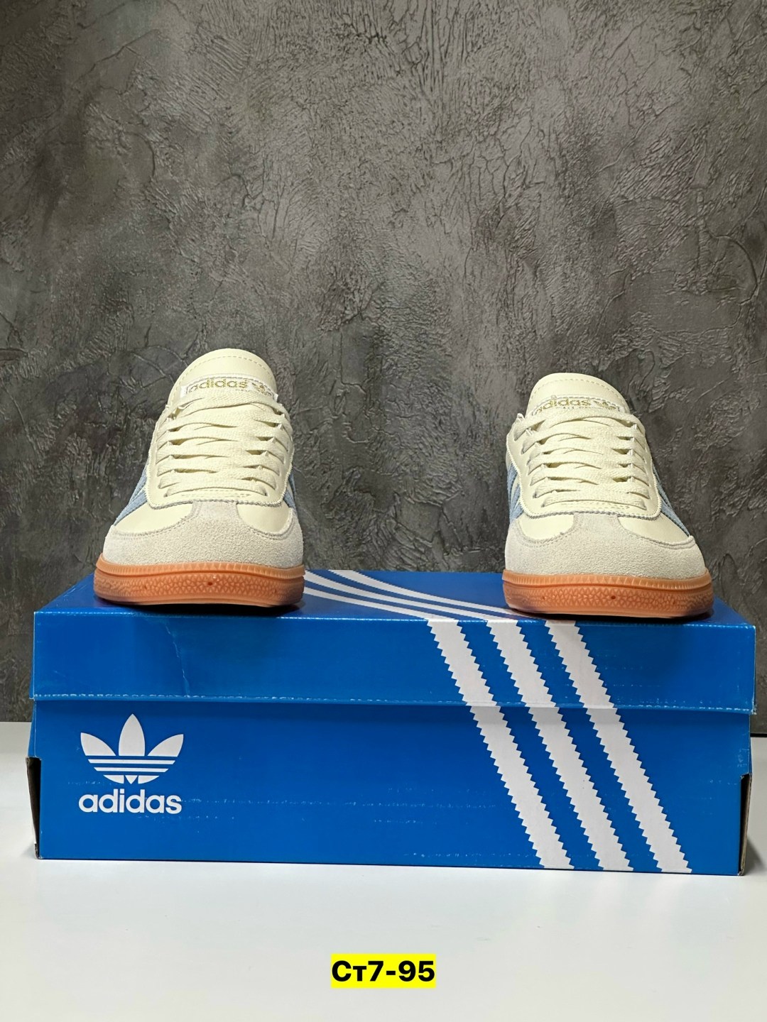 кроссовки adidas,кроссовки adidas spezial,кроссовки adidas samba,кроссовки мужские женские adidas,кроссовки adidas samba og