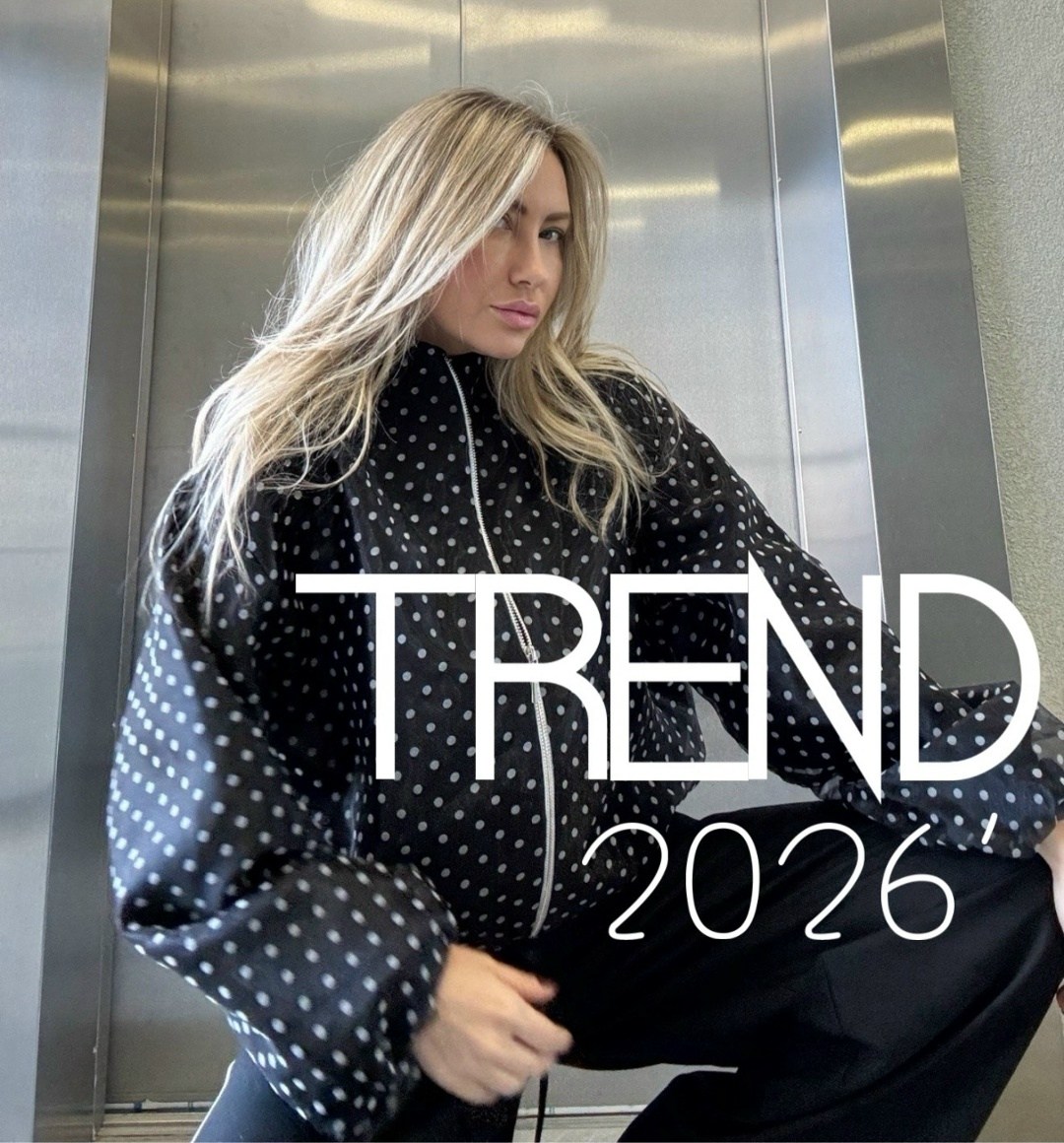 костюм женский,костюм в стразах,костюм спортивный,костюм женский спортивный