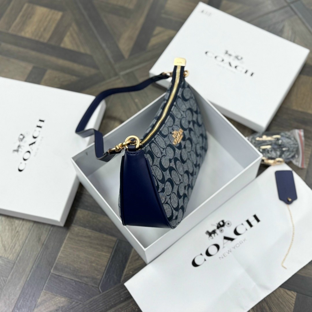 coach сумка,сумка coach на плечо,женская сумка coach,сумка,сумка через плечо coach