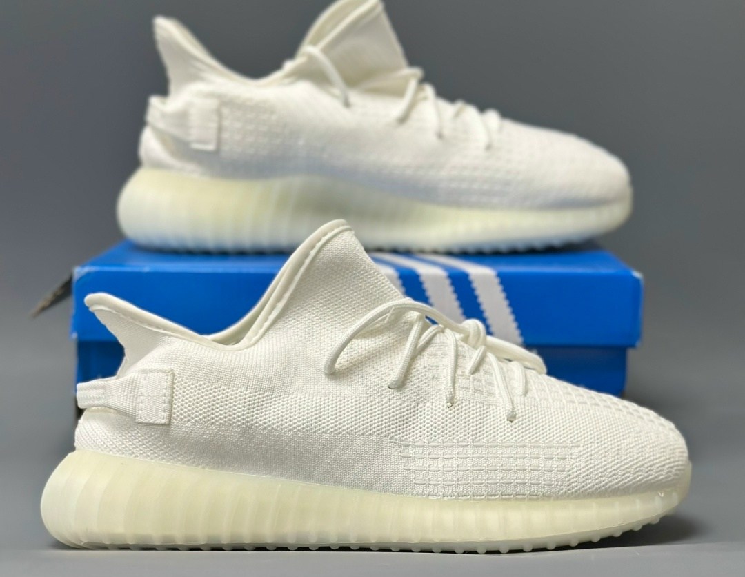 кроссовки adidas yeezy 350 boost v2 triple white,кроссовки adidas yeezy boost 350,кроссовки adidas yeezy boost,adidas yeezy boost 350 v 2,adidas yeezy boost 350 cream white