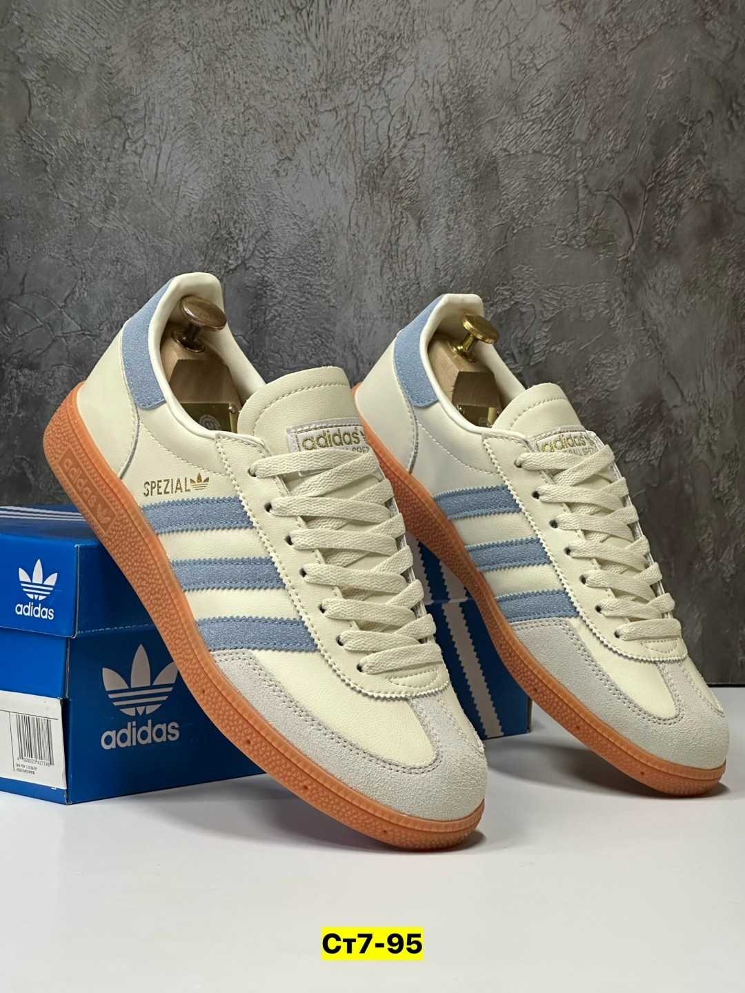 кроссовки adidas,кроссовки adidas spezial,кроссовки adidas samba,кроссовки мужские женские adidas,кроссовки adidas samba og