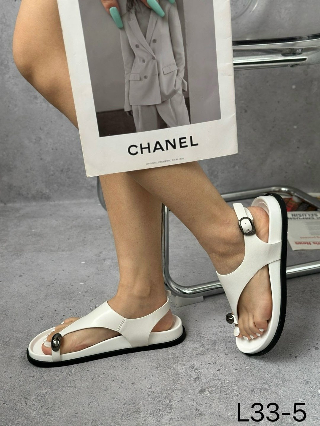 шлепанцы женские,,женские сандалии,женские босоножки,белые шлепанцы