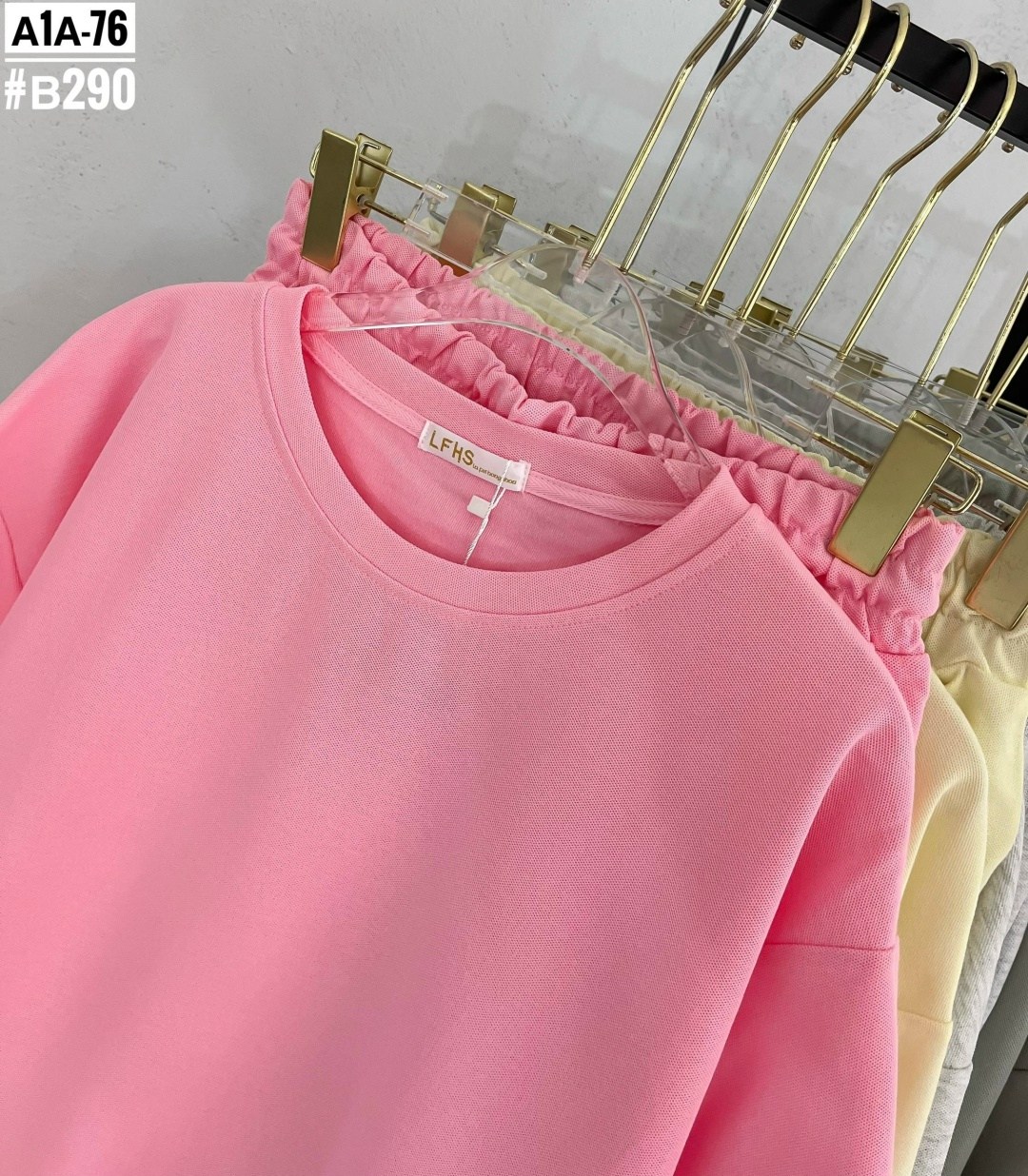 костюм на флисе,спортивные костюм,костюм женский на флисе,женской одежды,женские костюмы