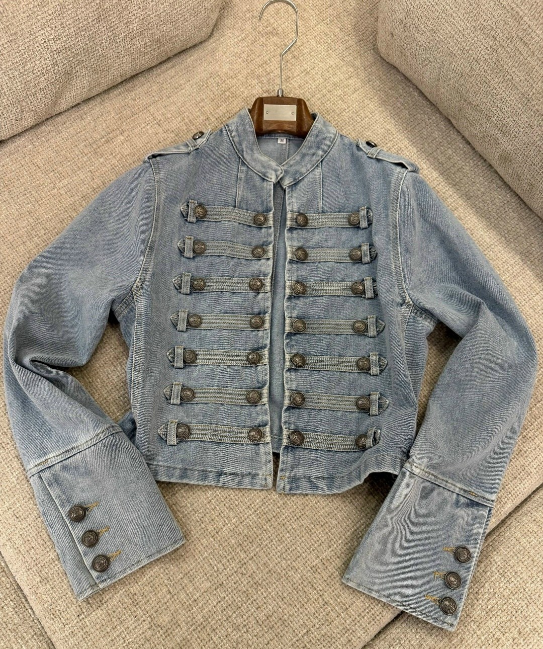 куртка женская джинсовая,женская джинсовая куртка в стиле ретро,джинсовая куртка,джинсовая куртка с воротником,короткая джинсовая куртка