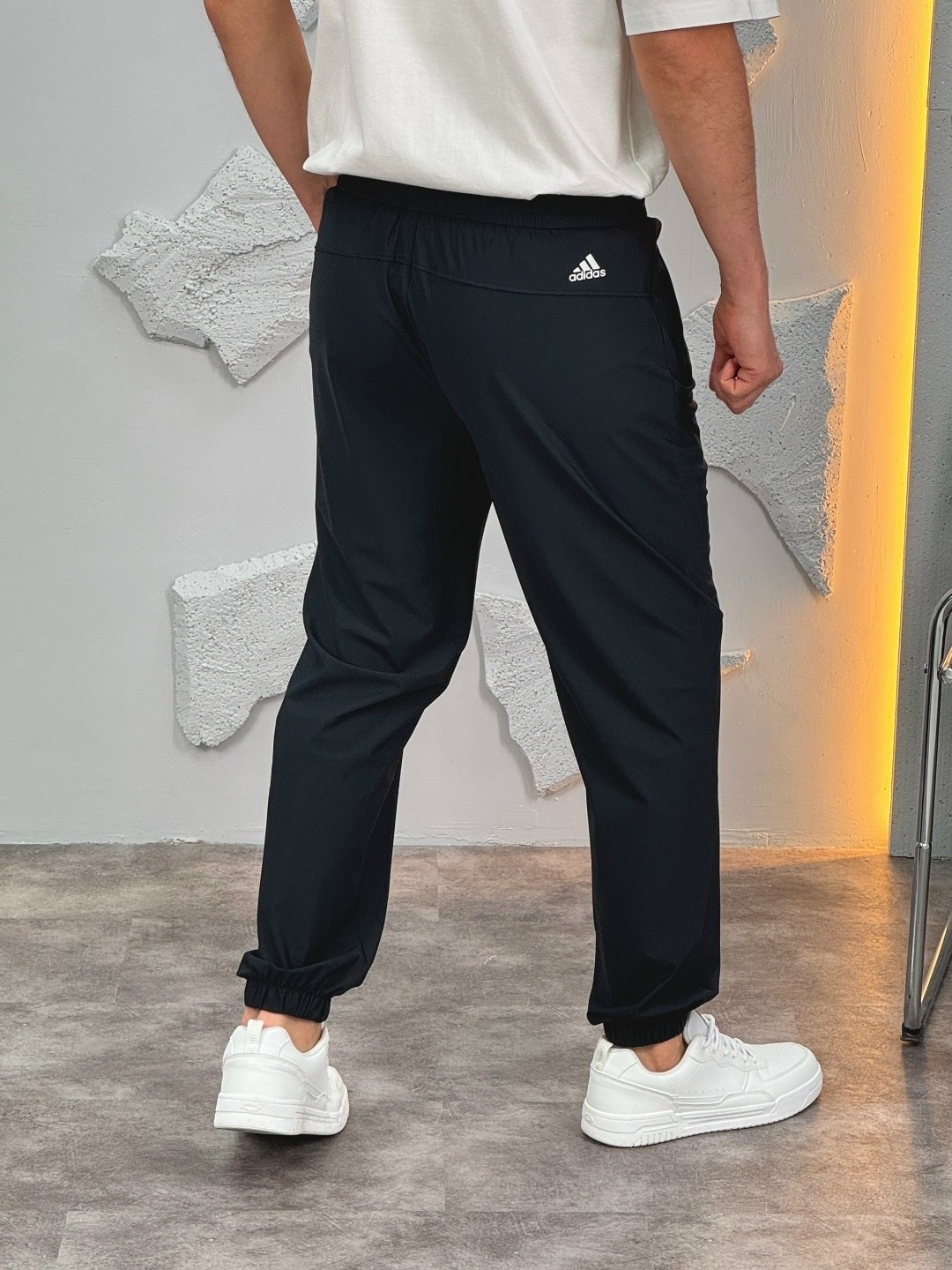 брюки спортивные adidas,брюки мужские adidas,брюки спортивные мужские,брюки спортивные,спортивные штаны мужские