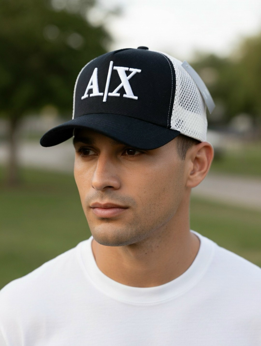 baseball cap,мужчина,мужчина в бейсболке,бейсболка,иглесиас энрике