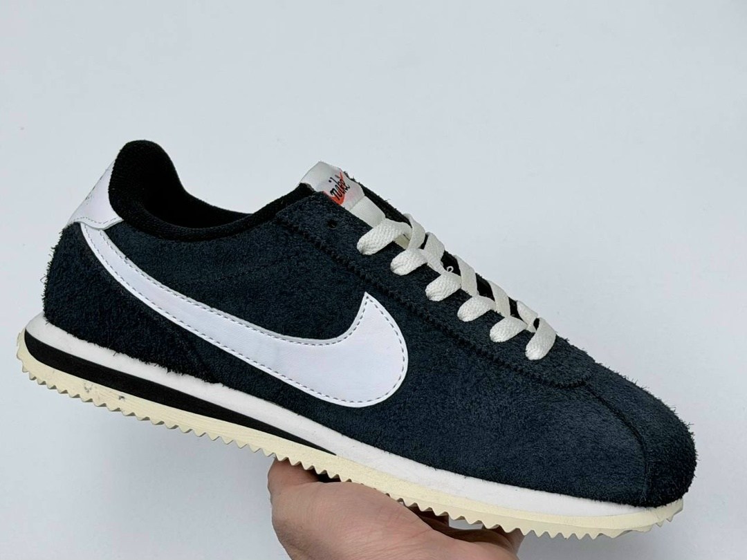 кроссовки nike nike classic cortez leather,nike cortez classic,nike classic cortez leather black 749571-002,кроссовки nike cortez,мужские nike classic cortez кожаные черные кроссовки