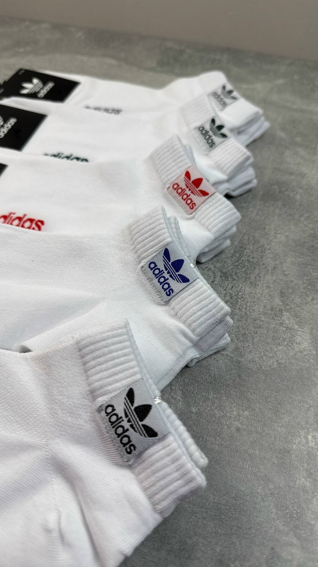 комплект носков adidas,белые короткие носки адидас,носки адидас мужские короткие,носки мужские adidas,носки adidas