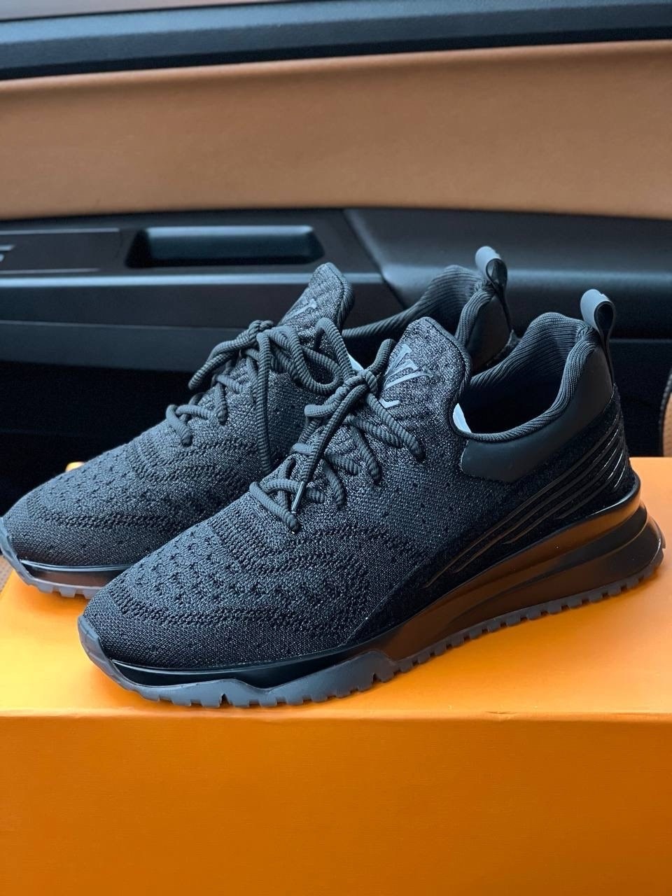 ,кроссовки louis vuitton мужские,кроссовки louis vuitton,брендовые кроссовки,louis vuitton кроссовки мужские черные