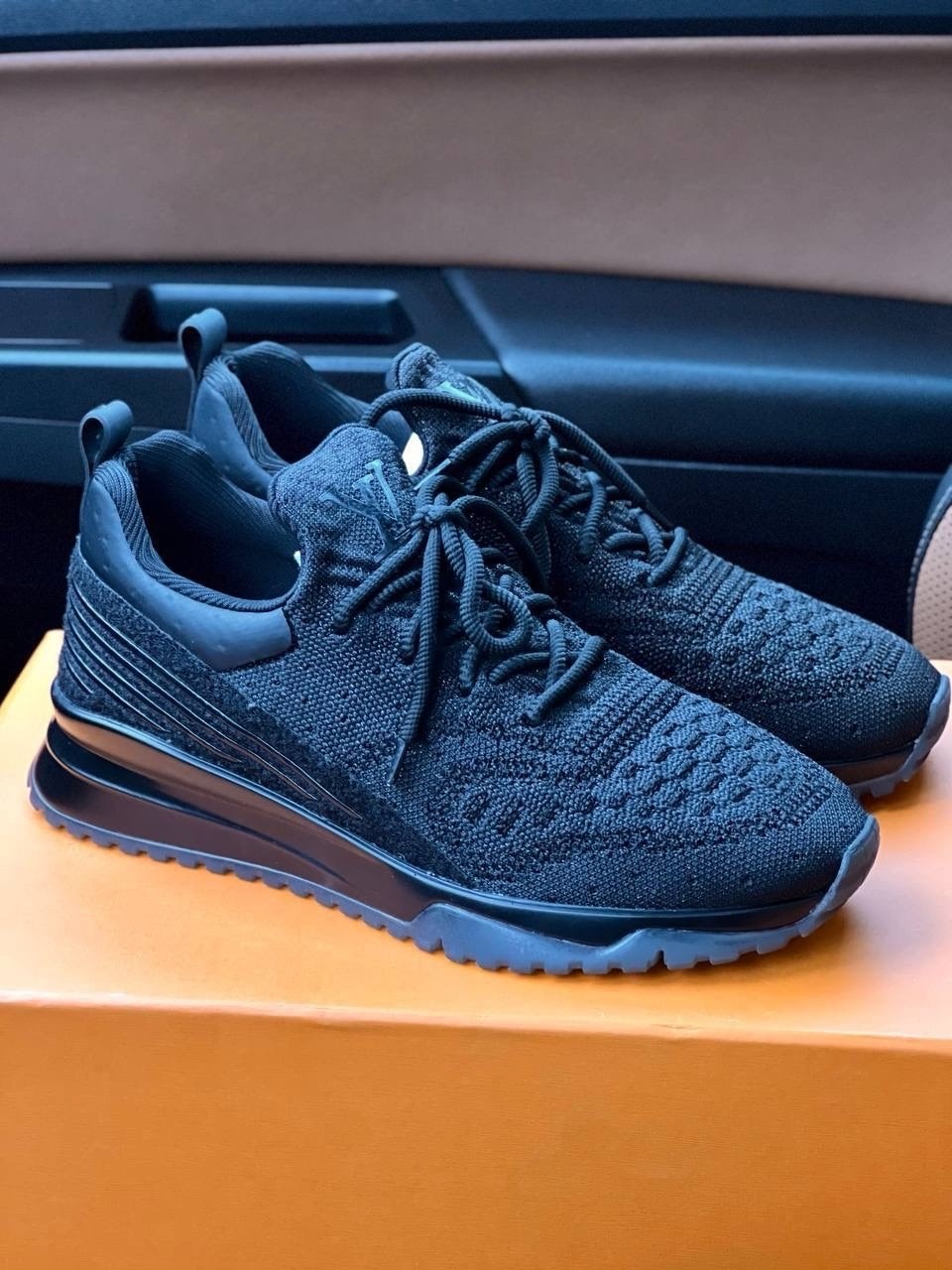 ,кроссовки louis vuitton мужские,кроссовки louis vuitton,брендовые кроссовки,louis vuitton кроссовки мужские черные