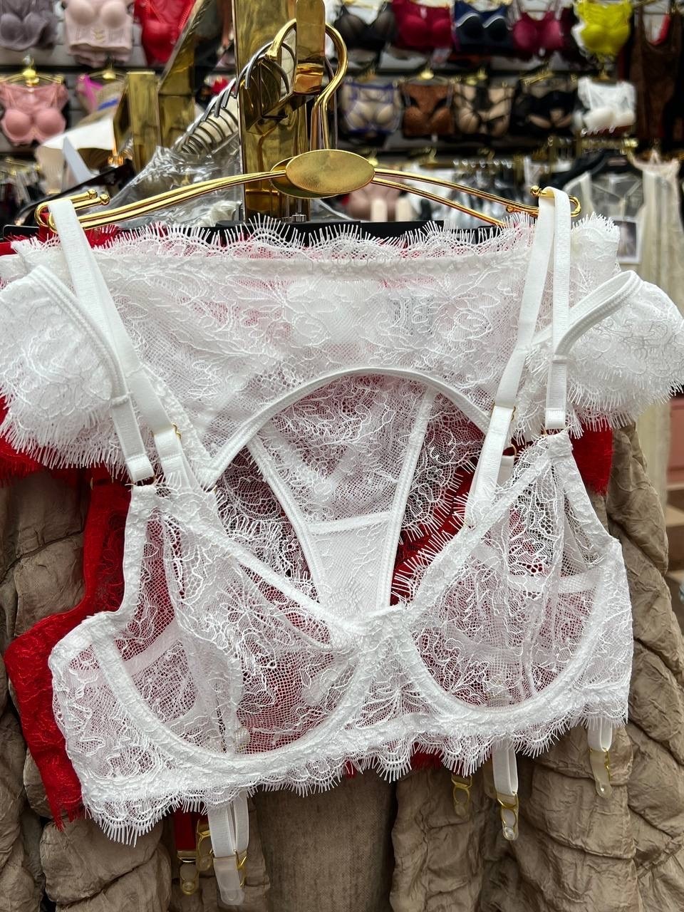 женская нижнее белье,красное кружевное бельё,сексуальное женское нижнее белье,сексуальный комплект нижнего белья,комплект нижнего белья