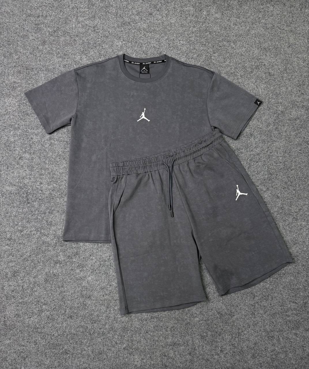 костюм спортивный jordan,спортивные костюм,костюм мужской,костюм джордан шорты и футболка