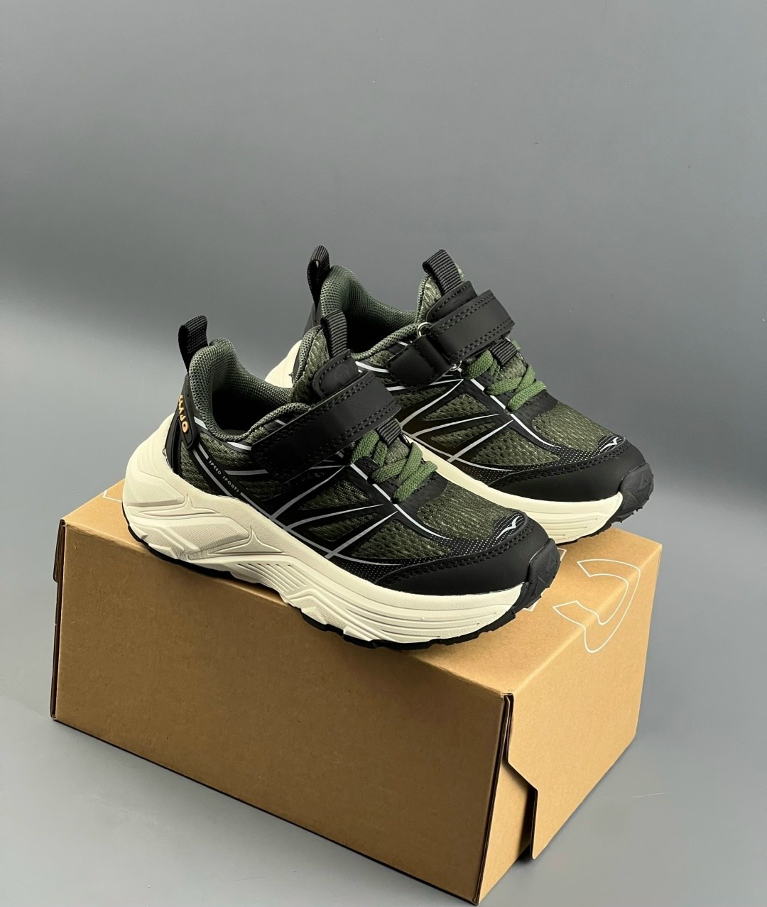 кроссовки,кроссовки мальчику,детские кроссовки,кроссовки удобные, для бега