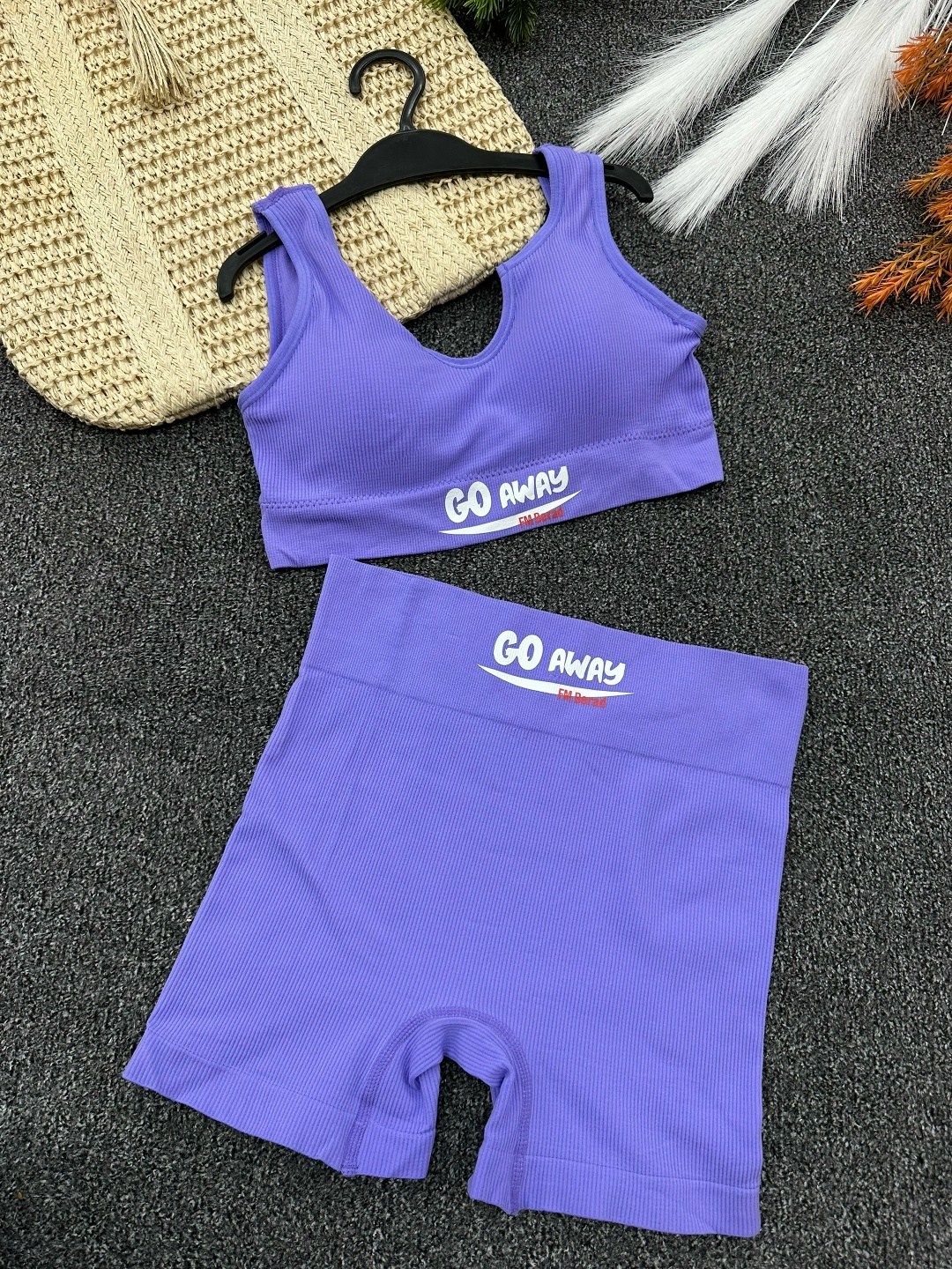 комплект спортивного нижнего белья,комплект нижнее белье,нижнее белье женский комплект,костюм женский для фитнеса,комплект для фитнеса