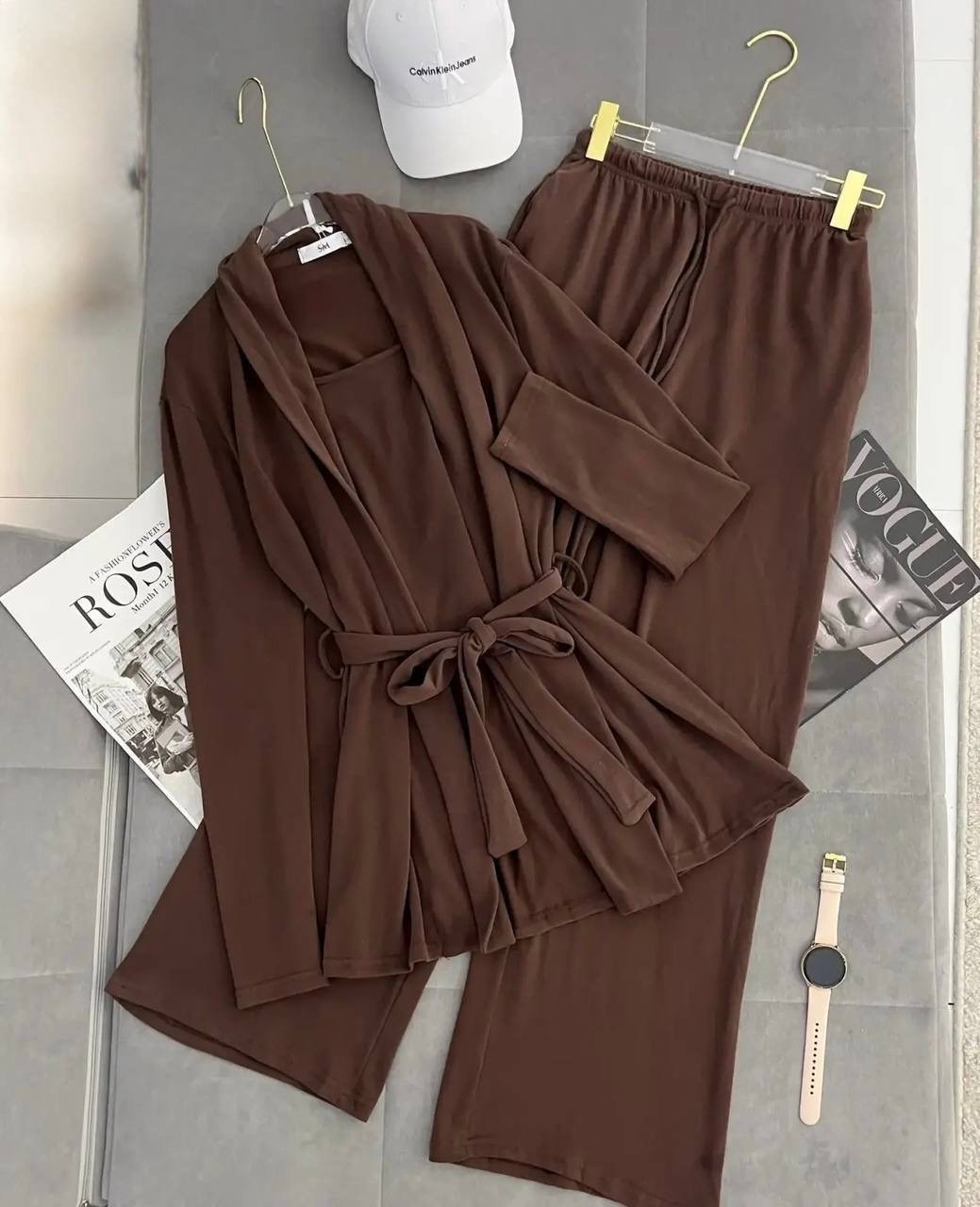 костюм женский ,женские костюмы,костюм с брюками,костюм с штанами,брючный женский костюм