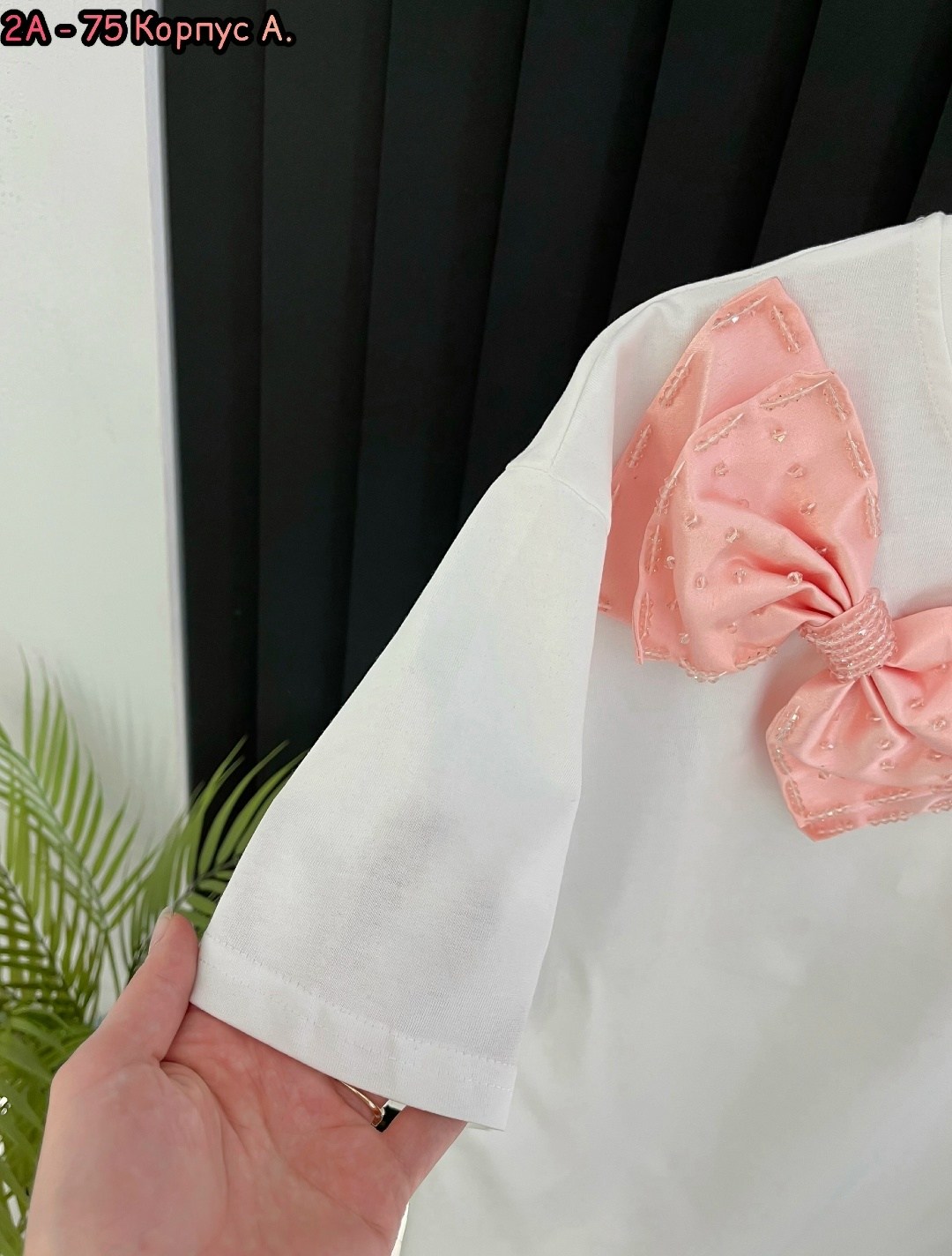 женская футболка,футболка с бантами,футболки модные,стиль футболка,футболка с принтом